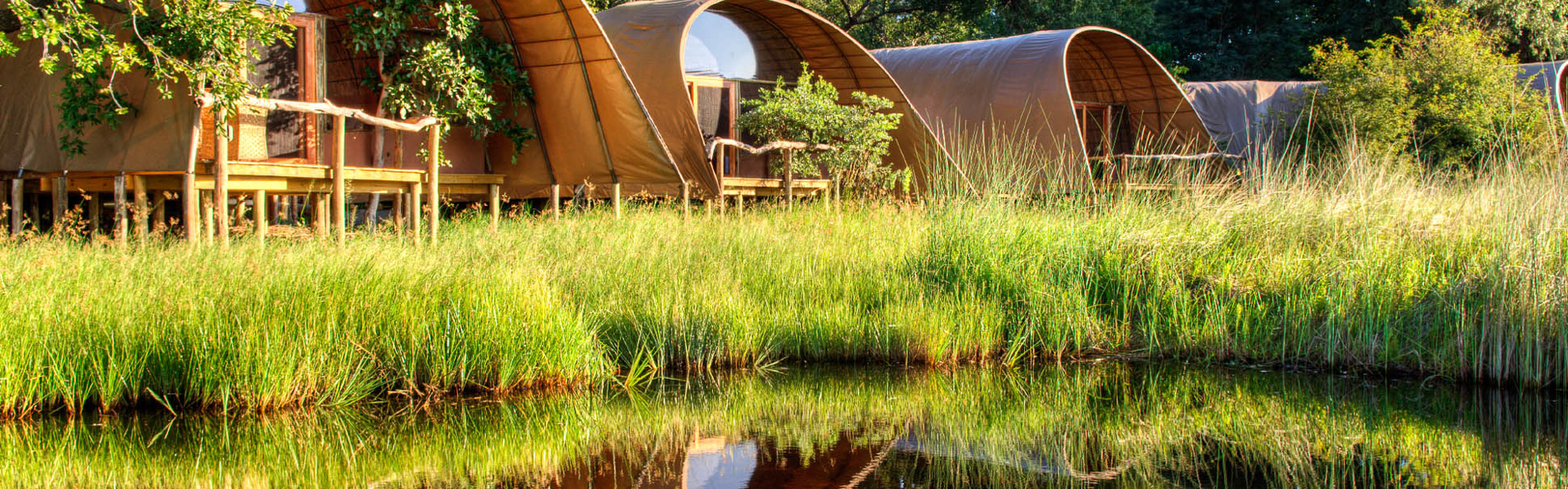 Dormez à Okuti camp au Botswana | Sous l'Acacia