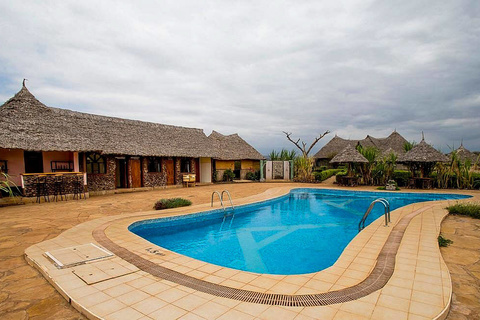 AA Amboseli Lodge