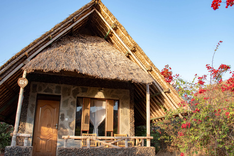 AA Amboseli Lodge