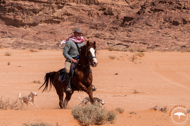 Christophe lors d'un de ses voyages à cheval en Jordanie @Sous l'Acacia