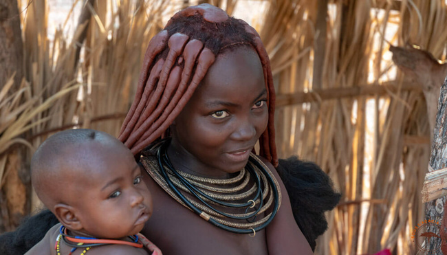Himba et son fils ©Sous l'Acacia