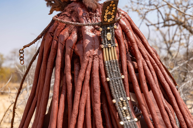 Cheveux d'une femme Himba ©Sous l'Acacia